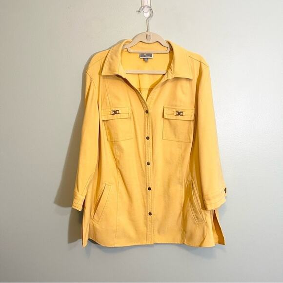 JM Collection Tops - Plus Size JM Collection Women Yellow Suedelike Button Down 3/4 Sleeve Size 3X